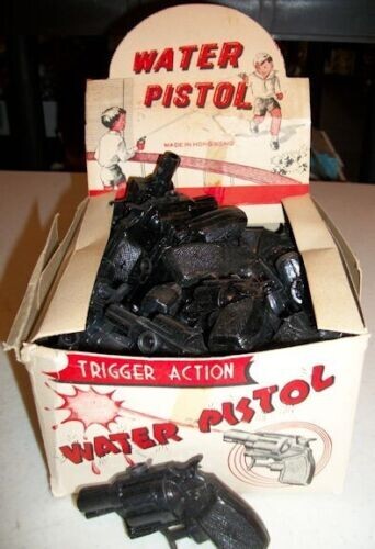 Water Squirt Toys in Store Display Box Squirting Unused Vintage 36 Mini Pretend - Picture 4 of 10