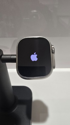Apple Watch Ultra 49mm Titanium Case with Green Alpine Loop, Medium (GPS +... - 第 12/18 張圖片