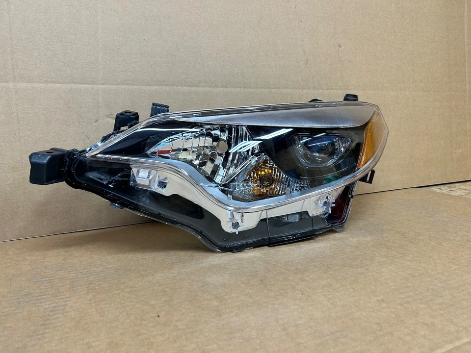 NUEVO TYC Conjunto Faro LH DRIVER 2014-2016 Toyota Corolla 20-9494-00 Foto 2 de 4