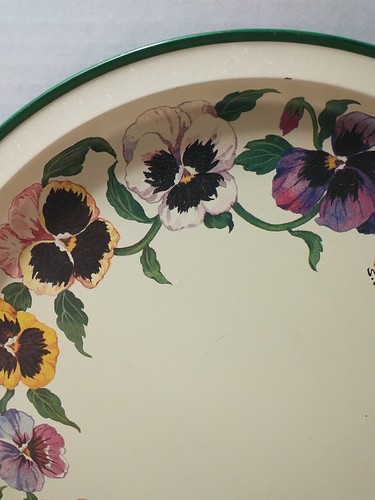 Potpourri Design 13.5" Metal Round Tray Signed by Artist vtg pansies - Picture 3 of 6