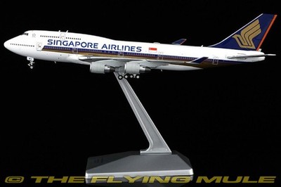 YY Wings 1:400 747-400 Singapore Airlines 9V-SMU
