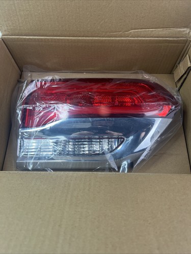 NEW 2014-2021 JEEP GRAND CHEROKEE LEFT DRIVER SIDE INNER LED CHROME TAIL LIGHT