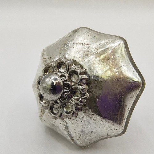 Vintage Mercury Glass Drawer Pull Set of 2 Cabinet Knob Silver Flower 1.75" - Picture 14 of 21