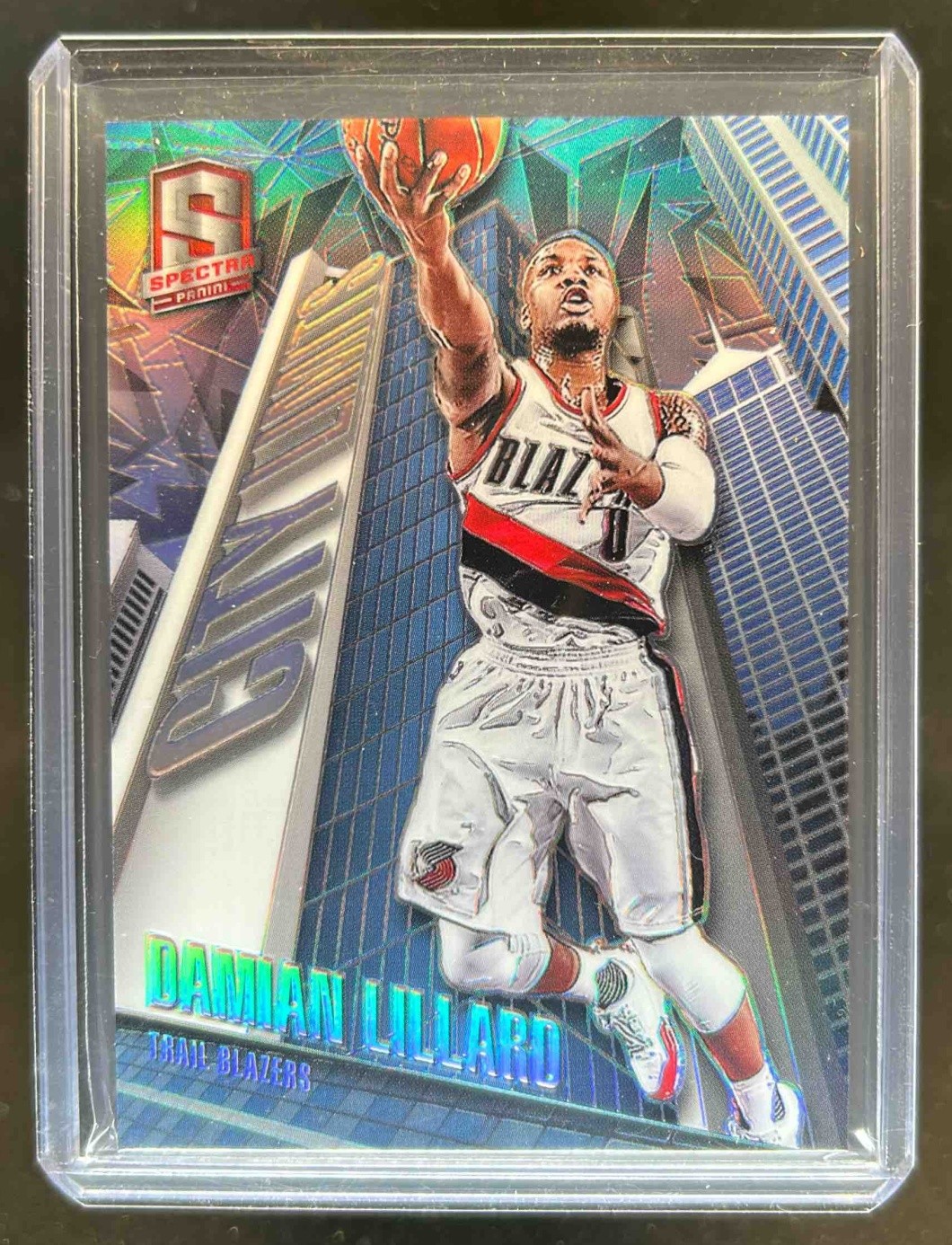 2015-16 Panini Spectra Damian Lillard City Limits #18 Trail Blazers