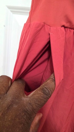 Halara High-Waisted Hiking Camping Coral Red Crop Pants Crossover Waistband & Si - Picture 5 of 8