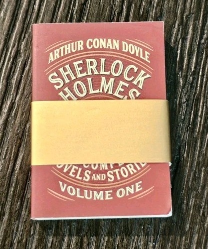 Zuru Mini Brands Books Series 2 Sherlock Holmes Luxury Book - Picture 1 of 2