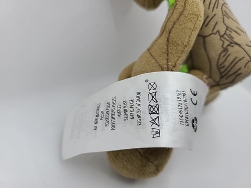 Disney Parks Guardians of the Galaxy Magnetic Groot Shoulder Pal Plush - Photo 6/9