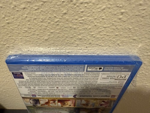 Christopher Robin Blu-Ray/DVD No Digital Disney Ewan McGregor  w/Slipcover - Picture 6 of 7