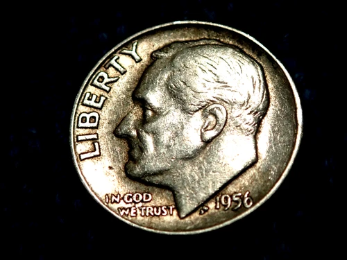 SILVER ROOSEVELT DIME: 1956-P IN EXTREMELY FINE PLUS CONDITION!