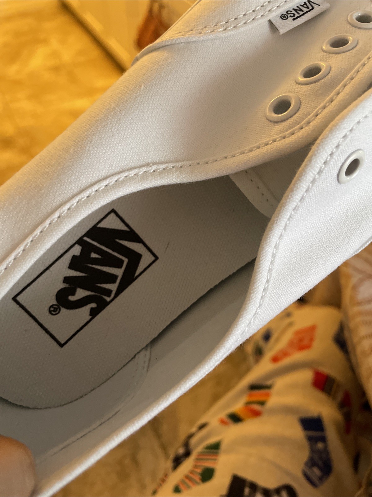 True White Van’s 10.5 Men