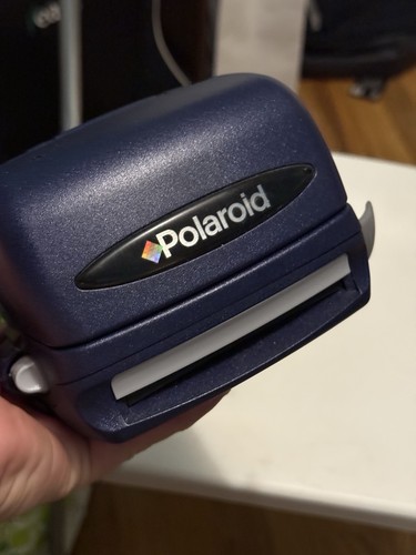 VINTAGE POLAROID ONE STEP AUTO FOCUS BLUE CAMERA - UNTESTED, (read Description) - Picture 2 of 8