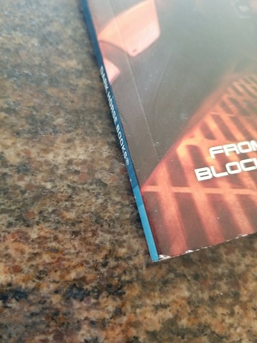 Mass Effect Redemption TPB. Used. - Bild 5 von 6