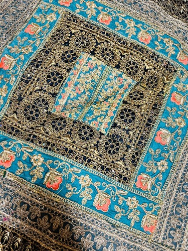 BOHO ethnic wall hanging Table cloth tapestry Throw round patchwork Blue Golden - Picture 3 of 6