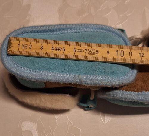 Baby Lammfellschuhe sehr schön Gr. 17/18 neu - Bild 4 von 4