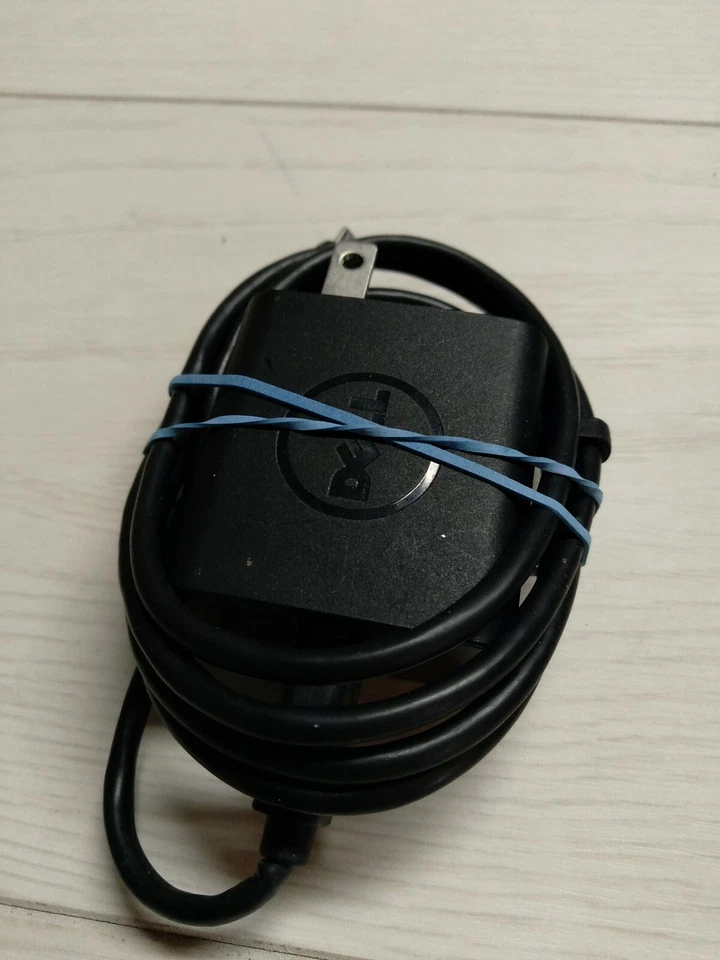 (1) Tablet Dell Android de segunda mano pantalla rota se vende para piezas con cargador Foto 2 de 4