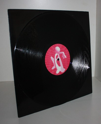 CRUSTY MILLS-TECHNO & BASS-KEEP IT IN THE RED-Techno-from DJ SET-very rare - Picture 1 of 4