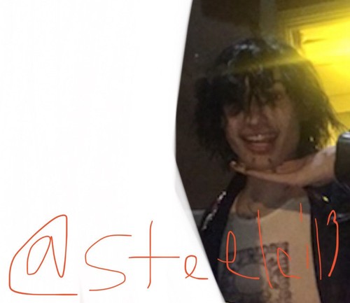 GLAIVE SINGER SIGNED HANDSIGNIERTES 8X8 FOTO +PROOF RARE (ERICDOA, TRAVIS BARKER) - Bild 2 von 2