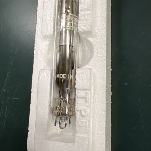 Burle Hitachi- Vidicon Hitachi 20PE20 Camera Tube New In Box *Rare* - Picture 3 of 5