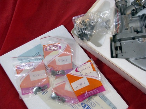 NIB - Never Run - K&B 11cc Nitro Outboard engine motor 65-sized Brand New in Box - Picture 19 of 19