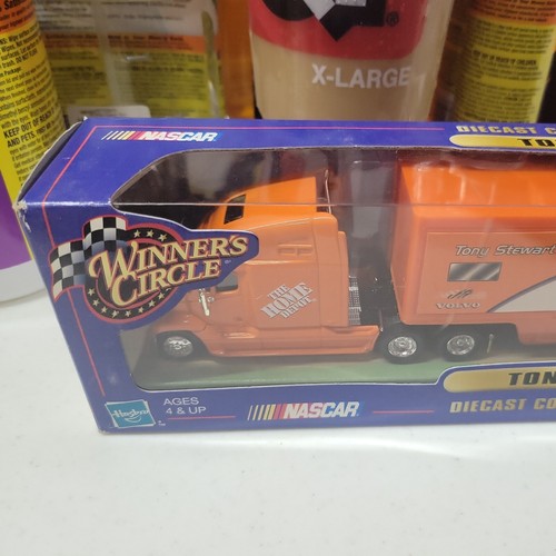 Tony Stewart Winner's Circle 2000 Nascar Trailer Rig 1/64 Home Depot DieCast NIB - Picture 3 of 3