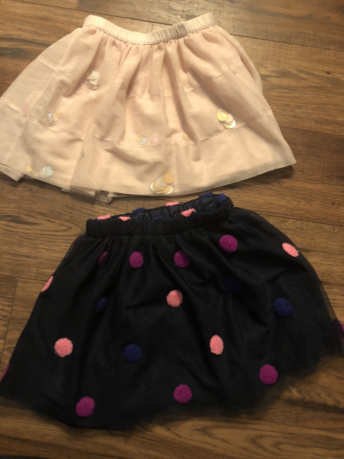 Picture 1 of 4
