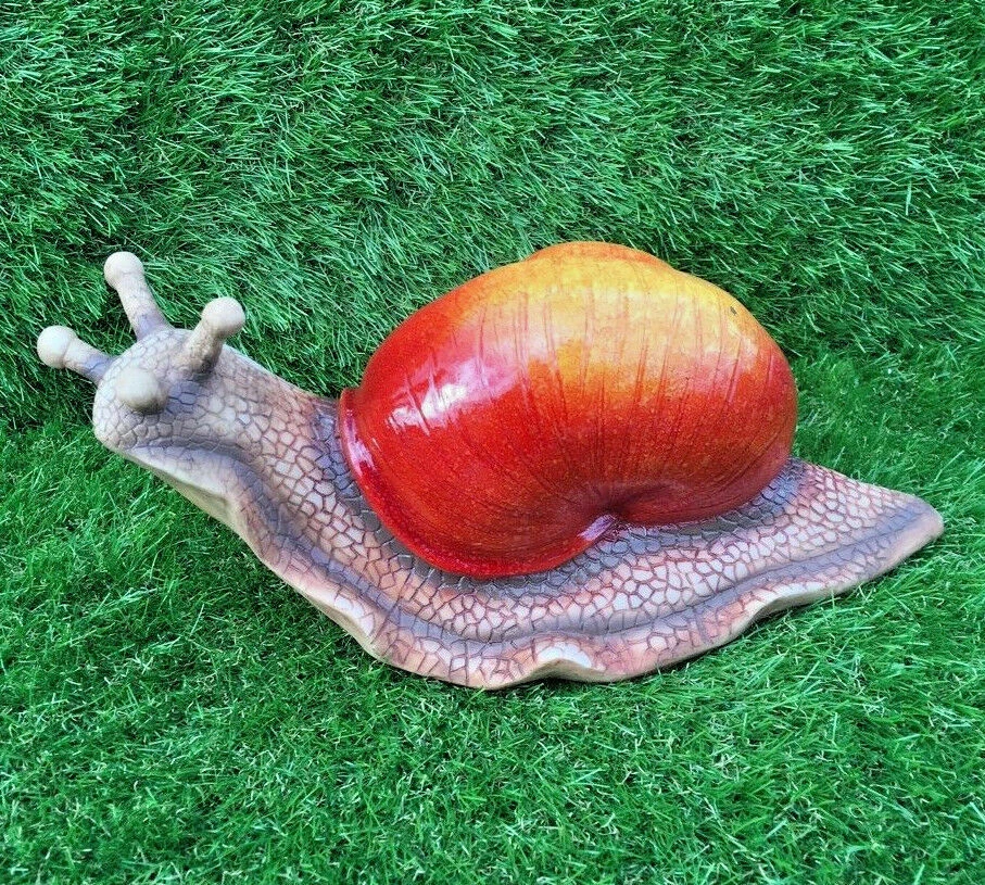 Large Glorious Snail for garden or patio inside or outside resin M12A - Image 3 of 4