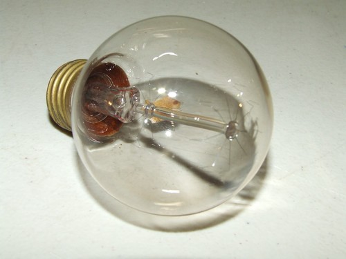 Antique Hygrade Balloon Light Bulb with Paper Label & Squirrel Cage Filament - Afbeelding 6 van 6