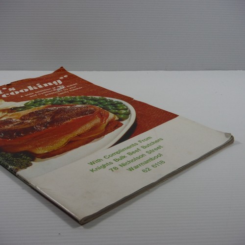 What's Cooking 1977 vintage butchers cookbook A Selection of recipes paperback - Picture 9 of 12