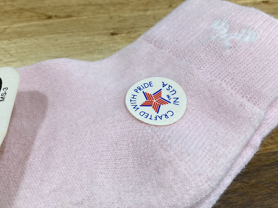 ✅Vintage ✅Hanes Ms. Calcetines deportivos ✅Niños pequeños ✅Rosa✅Talla 7-8 1/2 ✅NUEVOS CON ETIQUETAS ✅s 80 ✅EE. UU. Foto 2 de 4