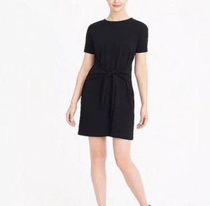 short sleeve tie front dress