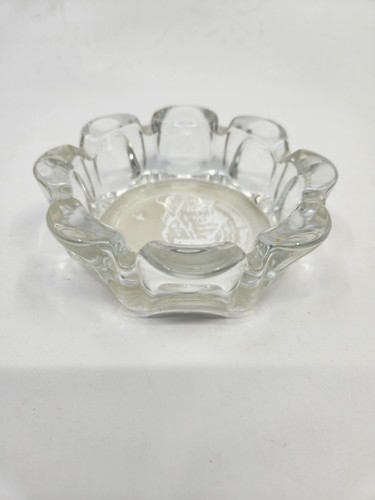 Great Smoky Mountains Small 4" Round Glass Ashtray w/Frosted Bottom Pre-owned - Picture 5 of 7