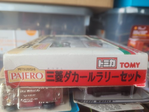 TOMICA MITSUBISHI PAJERO RALLY GIFT SET CARS MINT BOX GOOD COMBINED POSTAGE - Picture 8 of 8