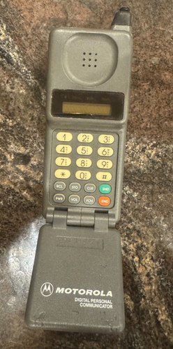 Vintage Motorola US West Cellular Flip Phone Bell Atlantic Special Edition