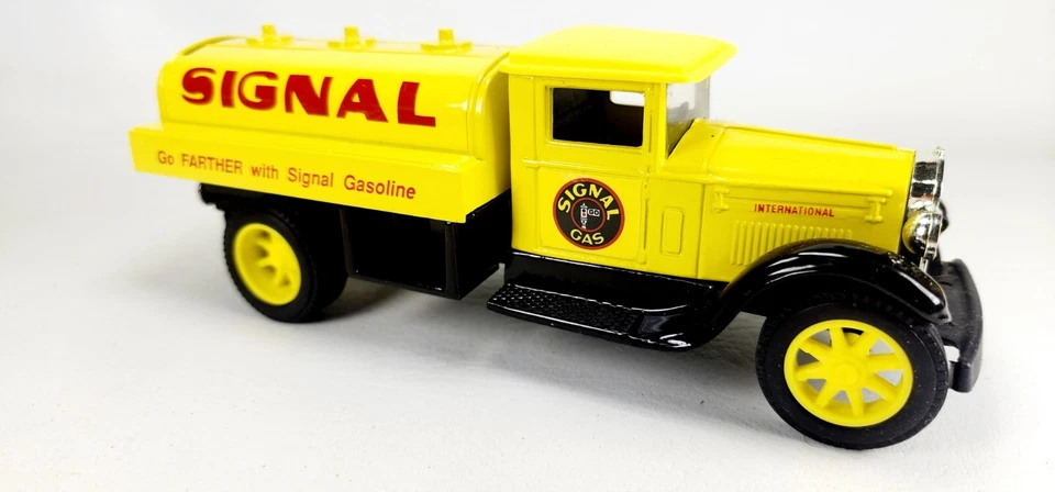 ERTL 1992 * сигнал * Международный банк монет 0480 ограниченного тиража 7» с ключом - Изображение 4 из 4