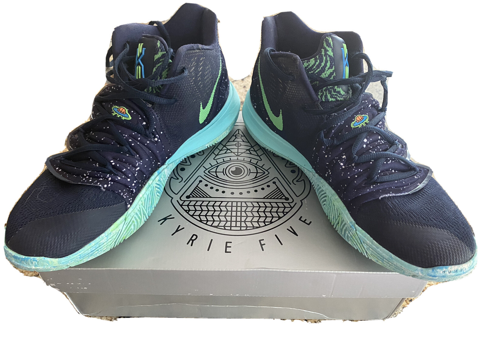 kyrie 4 ufo