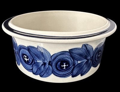 Vintage Arabia Of Finland Anemone Blue 9 Inch Round Serving Bowl