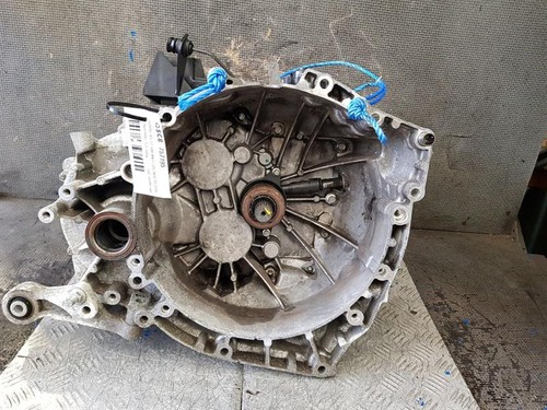 2012-2019 MK3 VOLVO V40 GEARBOX 2.0 PETROL MANUAL B4204T37 61K MILES HU3R7002EHA - Picture 1 of 13