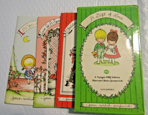 Lot 3 Vintage JOAN WALSH ANGLUND PB Books Christmas + Feeling Love+ Do You Love - Picture 1 of 9
