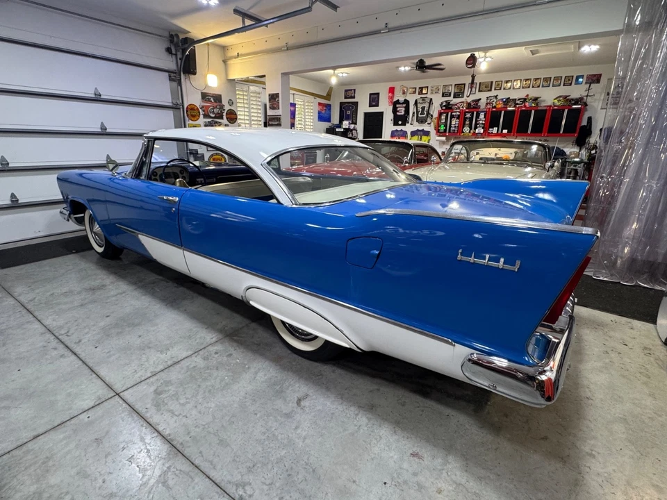 Plymouth Fury 1957  Foto 2 de 4