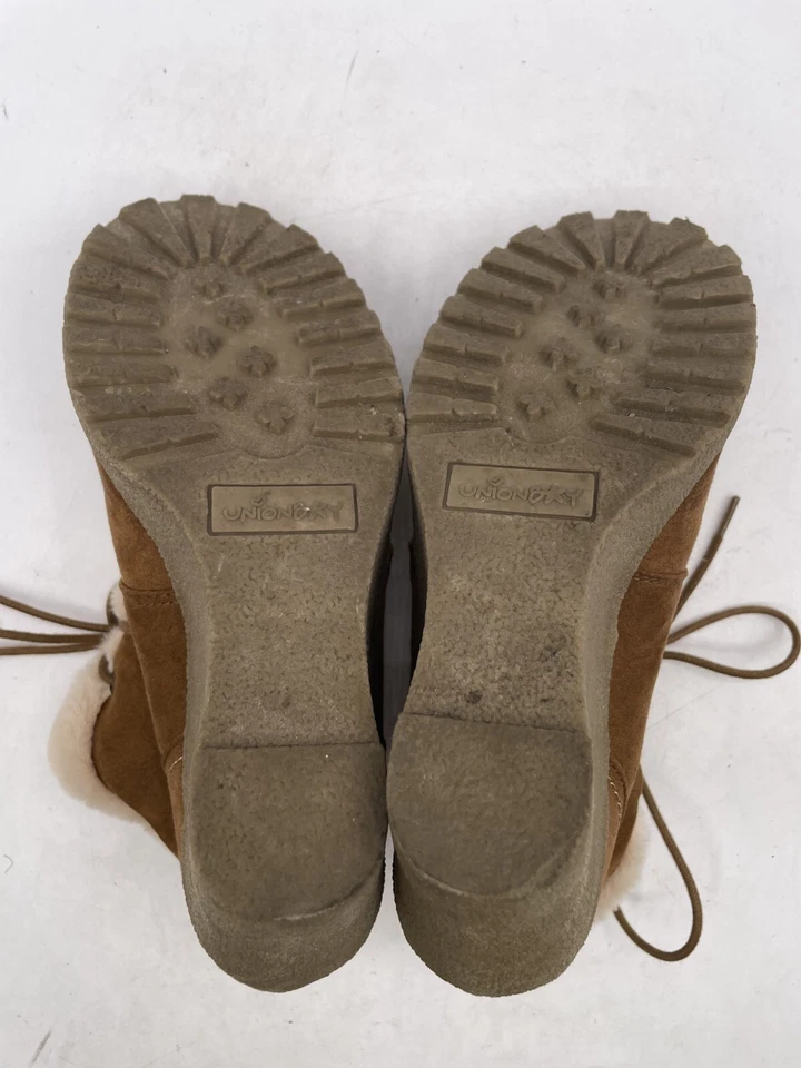 Botines Unionbay Yorkie UB18YOR30 para mujer talla 8M marrón claro imitación gamuza cuña Foto 4 de 4