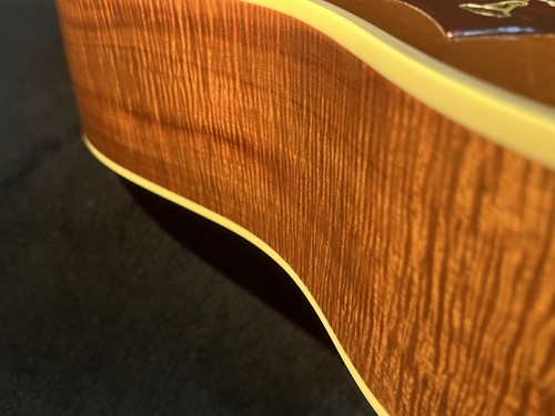 Gibson Custom Shop Limited Edition 50th Anniversary Hummingbird Custom KOA Made - Picture 9 of 11