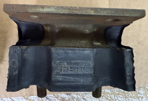 1954 1955 1956 1957 1958 Ford Edsel 223 6 Cyl NORS Motor Mounts B7A-6038-A (Pr) - Picture 3 of 7