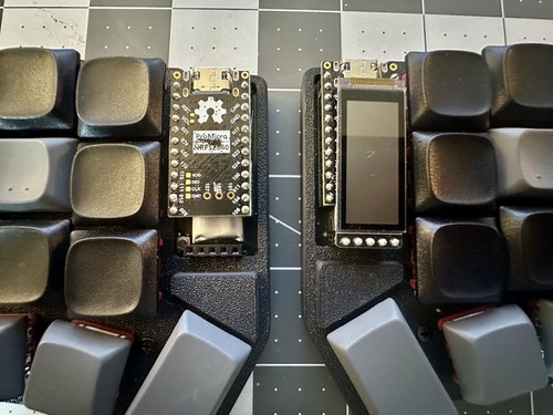 Wireless Low Profile Corne Keyboard - Red Switches, NiceView, NiceNano Dongle - Photo 2/5
