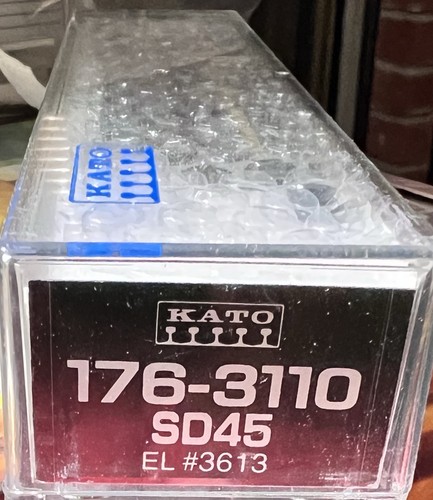 KATO 176-3110 SD 45, Erie Lackawanna #3613, NIB, N Scale - Picture 2 of 6