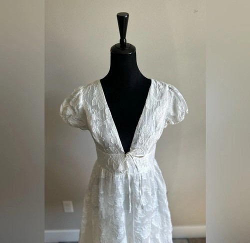 NWT Lulu’s Admiral Spirit Ivory Floral Jacquard Puff Sleeve Mini Dress Size S/M - Picture 5 of 9