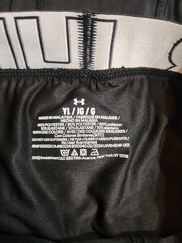 New Boy's UNDER ARMOUR Set Of 3 Assorted Polyester Blend Boxer Brief size L - Picture 2 of 2