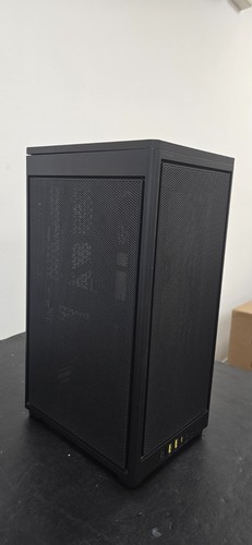 @MINOR ISSUE@ Corsair 2000D Airflow Black Mini-ITX Case MCO03 - Picture 7 of 8