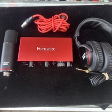 Focusrite Scarlett 2i2 Studio 3rd Generation USB Recording Pack