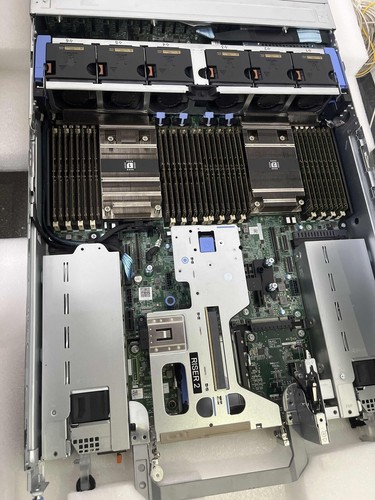 Dell PowerEdge R7525 Server, 2x AMD 7H12 CPU, 512GB 3200MHz Rams, Intel X710 - Afbeelding 6 van 6