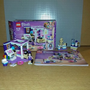 emma's deluxe bedroom